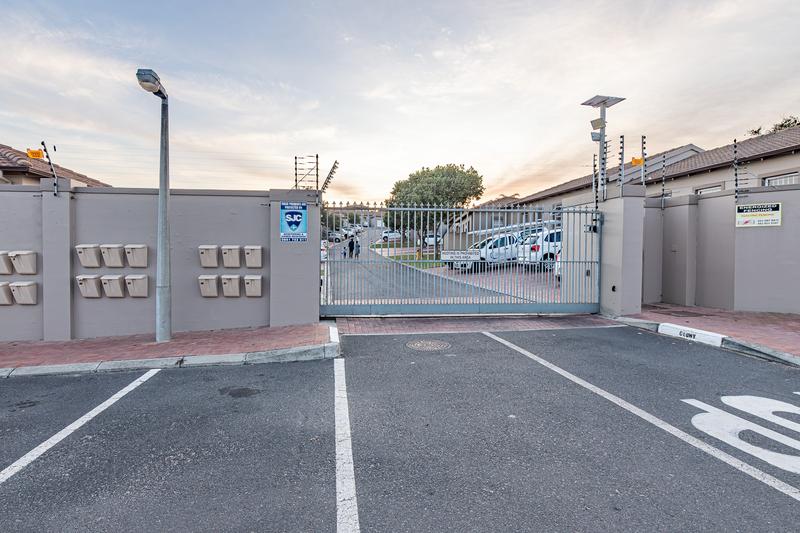 3 Bedroom Property for Sale in Brackenfell South Western Cape